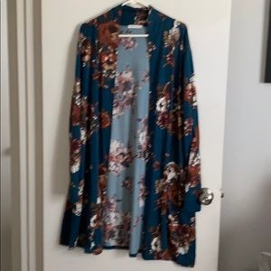 Mid length floral pattern cardigan